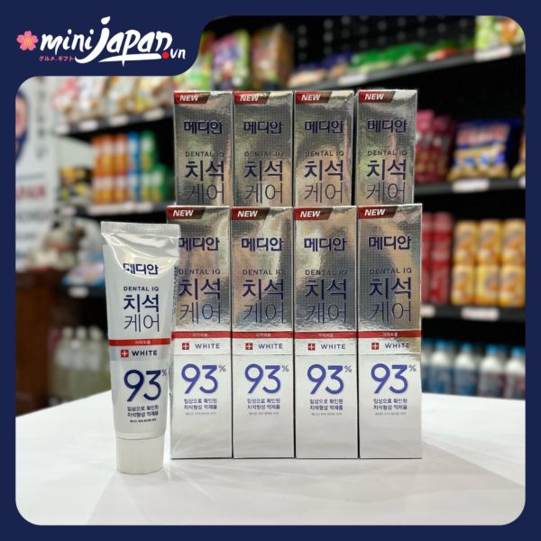 Kem đánh răng Median Original bạc 120g - làm trắng sáng