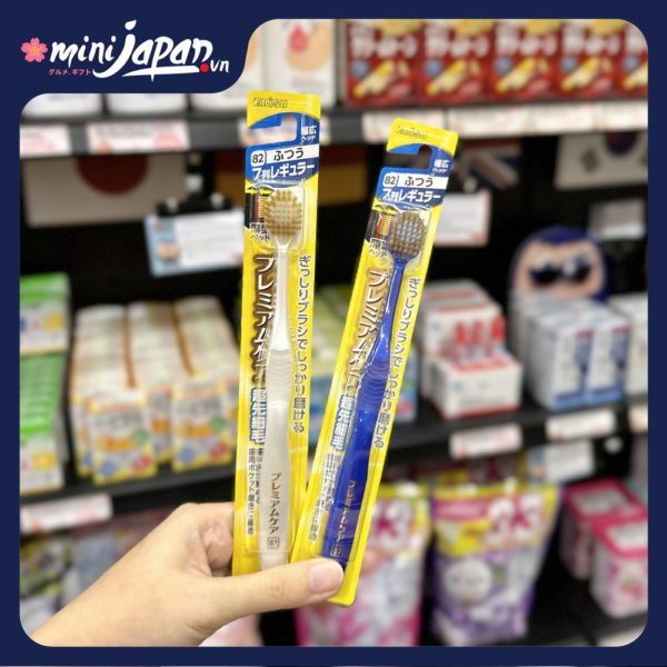 Bàn Chải Đánh Răng Ebisu Premium Care 7 Rows Wide lông cứng vừa