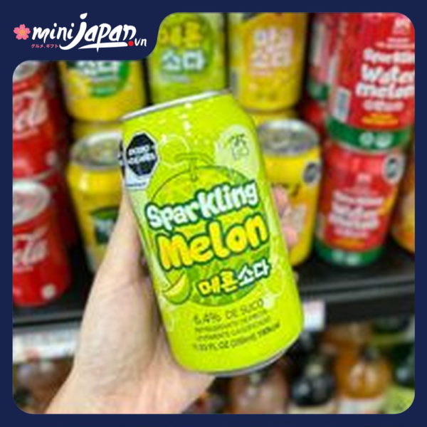 Nước soda SFC có gas vị dưa lưới 350ml Hàn Quốc