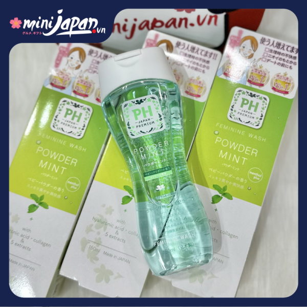 Dung dịch vệ sinh phụ nữ PH Care hương bạc hà 150ml