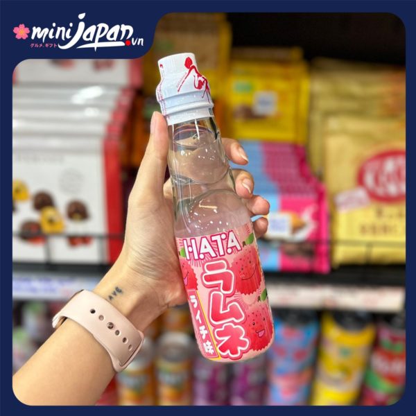 Nước Soda Hata Kosen Ramune vị vải 200ml