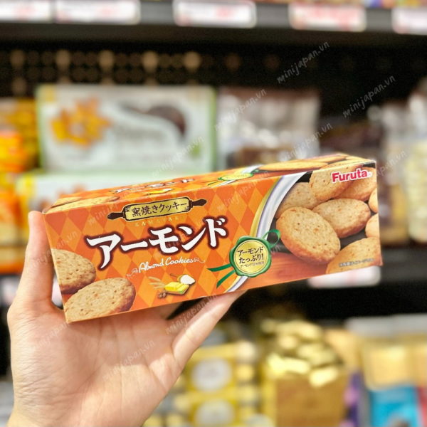Bánh quy Furuta vị hạnh nhân 10 cái