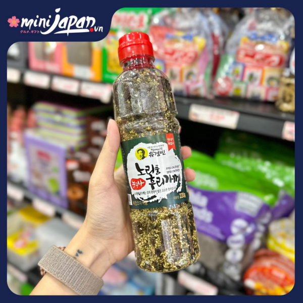 Gia vị rắc cơm rong biển mè rang Yoo Kyung Bin 220g
