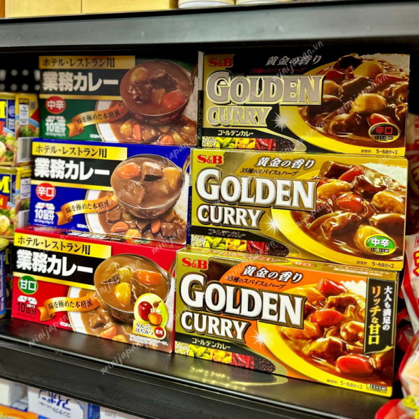 Viên cà ri Golden Curry vị mặn ngọt 198g (8 viên)