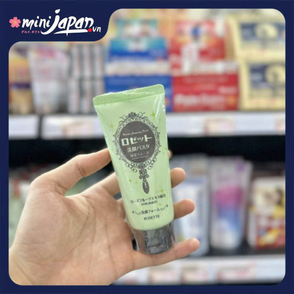 Sữa rửa mặt Rosette Bùn Khoáng se khít lỗ chân lông 80g ( màu xanh lá )
