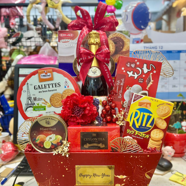 Thuyền Tết - SUNG TÚC