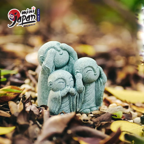 Tượng Tam không/ Tam niệm