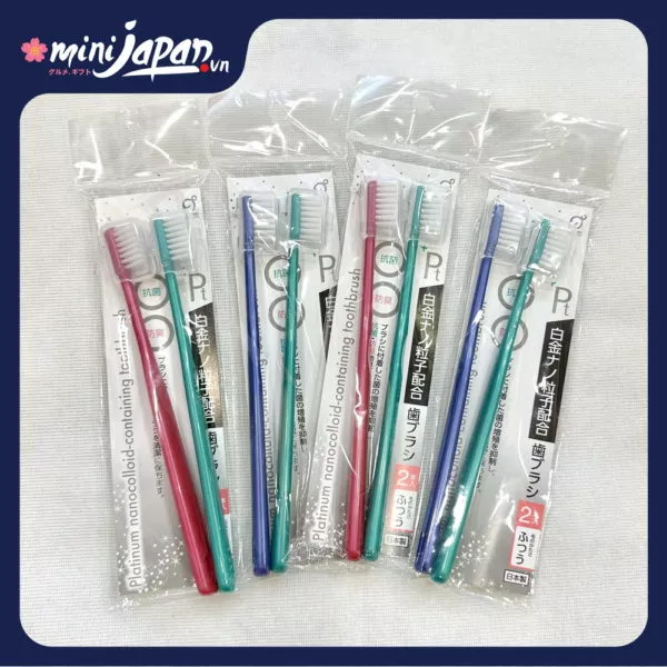 Set 2 bàn chải đánh răng